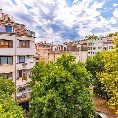The Plovdiv Pad Your 1-Bd Hideaway In The Center By Flat Mаnager Exterior photo